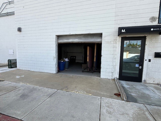 More Photos Of 1722 S Coast Hwy, Oceanside General Retail For Lease