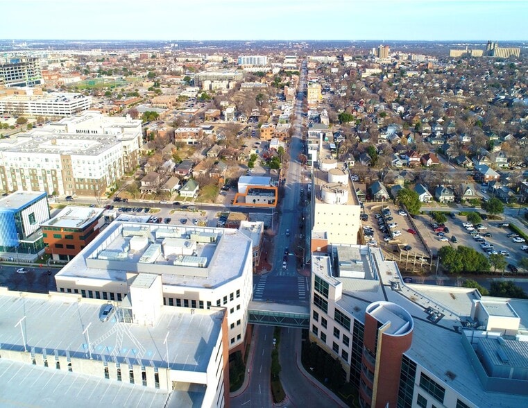 More Photos Of 1512 W Magnolia Ave, Fort Worth Restaurant For Lease