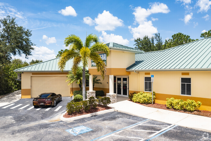 Primary Photo Of 5581 Broadcast Ct, Sarasota Office For Lease