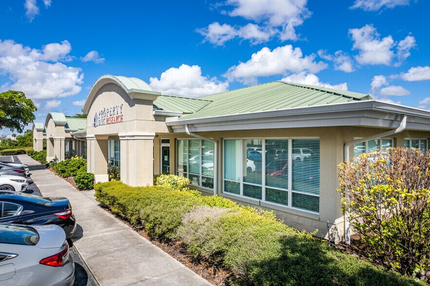 Primary Photo Of 6801 Palisades Park Ct, Fort Myers Medical For Lease