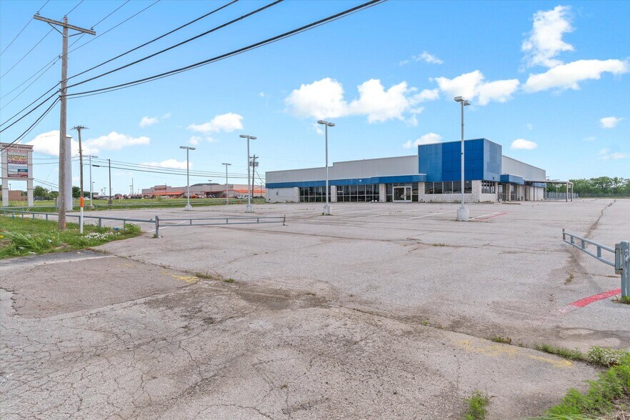 More Photos Of 7311 I-30 E, Greenville Distribution For Sale