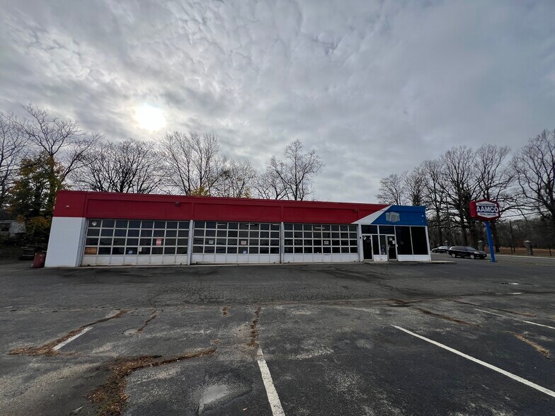 More Photos Of 153 S Delsea Dr, Vineland Auto Repair For Lease