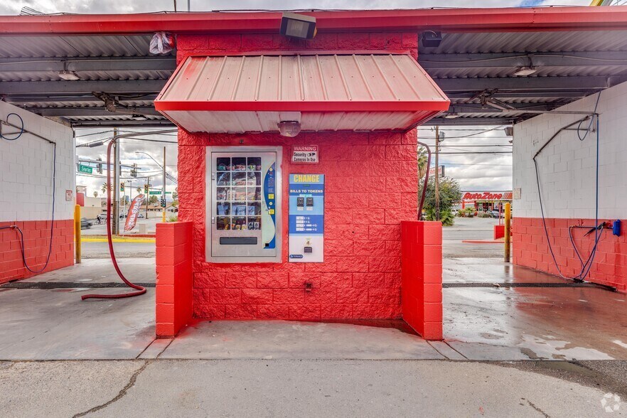 More Photos Of 1402 N Eastern Ave, Las Vegas Carwash For Sale