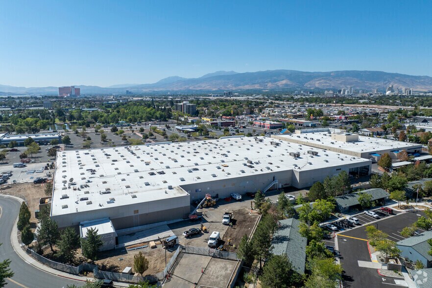 More Photos Of 2450 Oddie Blvd, Sparks Storefront Retail Office For Lease