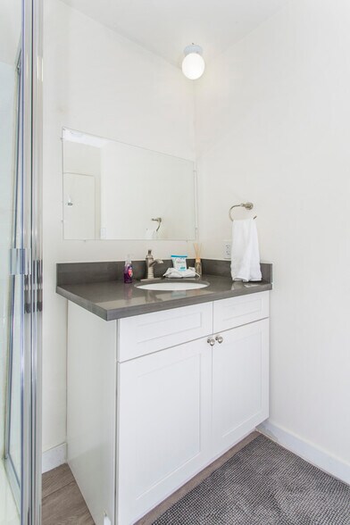 More Photos Of 12128 Ramona Ave, Hawthorne Apartments For Sale