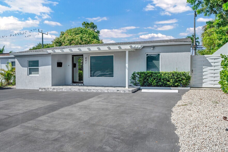 More Photos Of 481 E Commercial Blvd, Oakland Park Freestanding For Sale