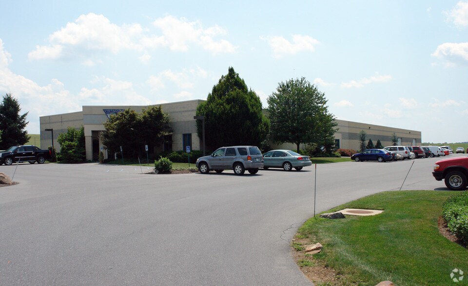 Primary Photo Of 1902 Vultee St, Allentown Warehouse For Sale