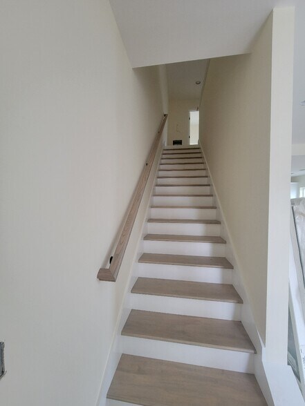 More Photos Of 925 Turner St, Maryville Apartments For Sale