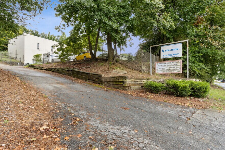 Primary Photo Of 1875 Airport Industrial Park Dr, Marietta Industrial For Sale
