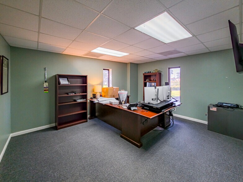 More Photos Of 4475 Union Rd, Tifton Warehouse For Sale