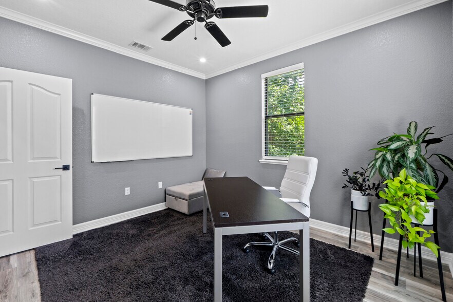 More Photos Of 3000 Joe Dimaggio Blvd, Round Rock Medical For Sale