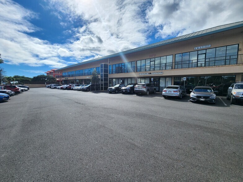 More Photos Of 94-1144 Ka Uka Blvd, Waipahu General Retail For Lease