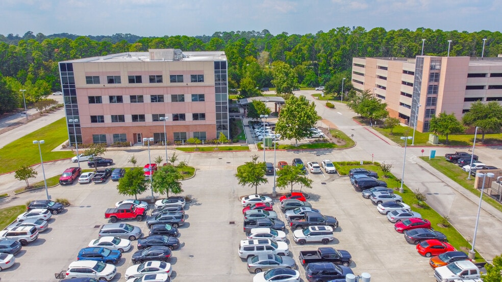 More Photos Of 17450 St. Lukes Way, The Woodlands Medical For Lease