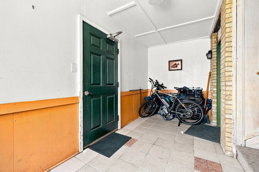 More Photos Of 3207 Briggs St, Kill Devil Hills Apartments For Sale
