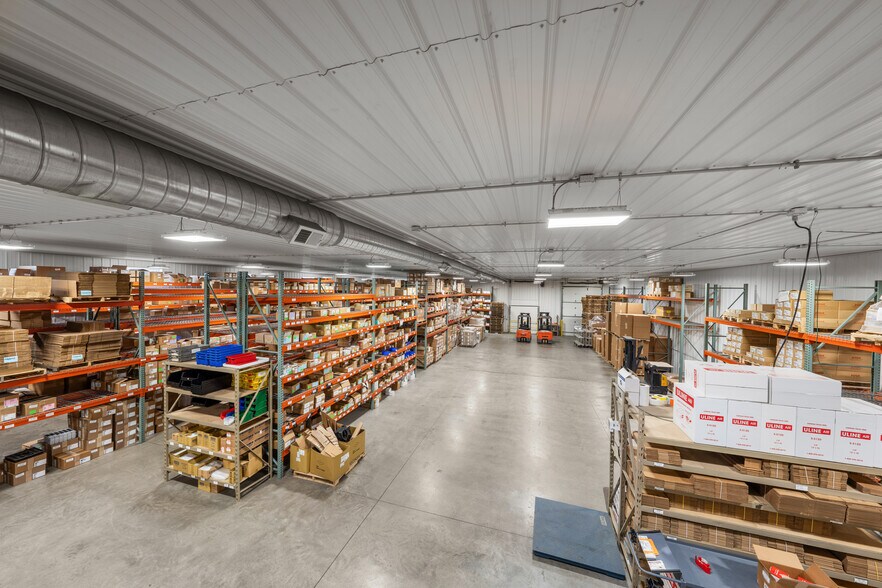 More Photos Of 6202 402nd St, North Branch Manufacturing For Sale