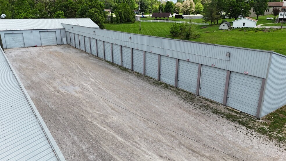 More Photos Of 1897 Smithville rd, Bloomington Self Storage For Sale