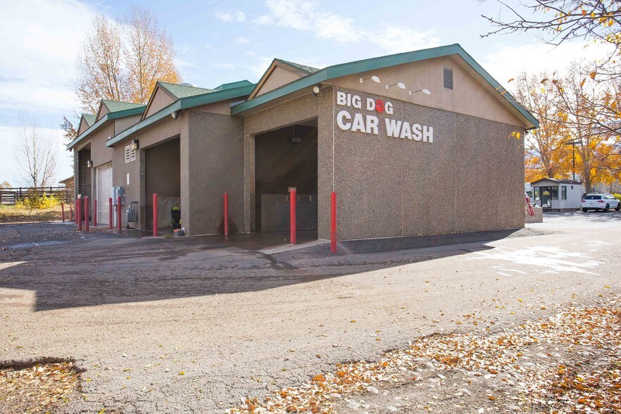 More Photos Of 660 Red Table Dr, Gypsum Carwash For Sale