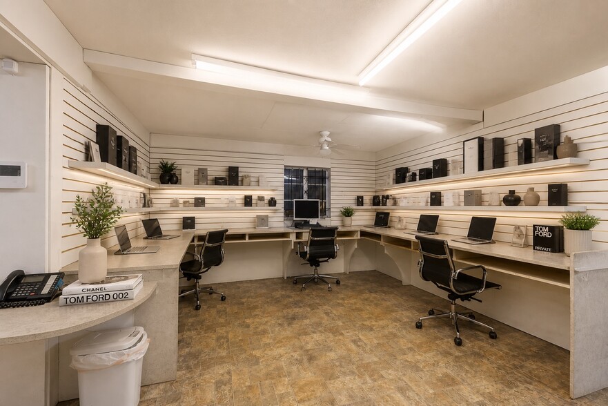 More Photos Of 5034 N Nebraska Ave, Tampa Freestanding For Sale