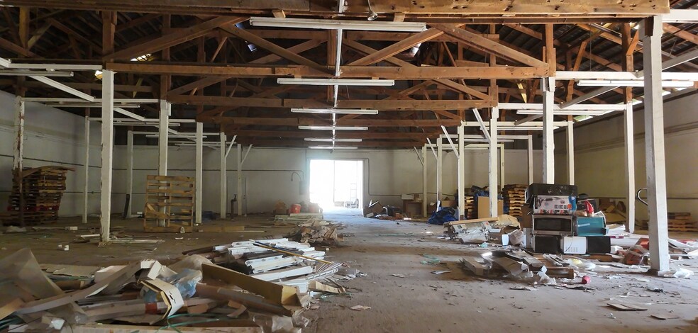 More Photos Of 234 S Depot St, Greenville Industrial For Sale