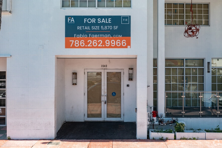 More Photos Of 1542 Washington Ave, Miami Beach Restaurant For Sale