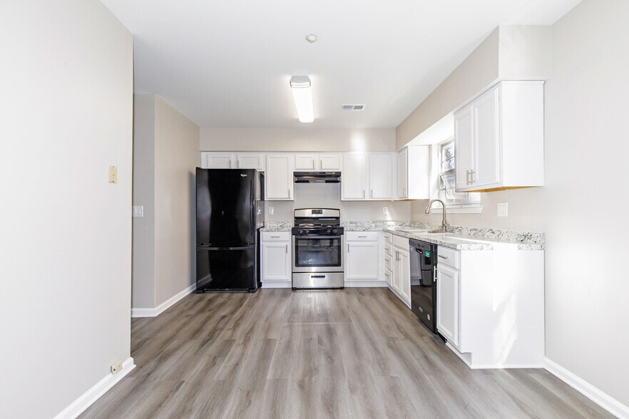 More Photos Of 133 Aberdeen Rd, Matawan Apartments For Sale