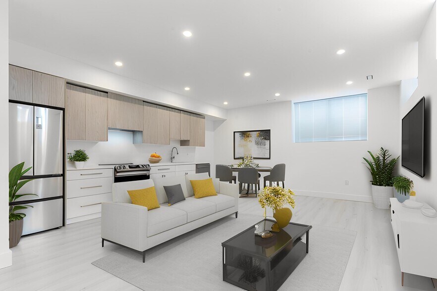 More Photos Of 15 Burrard Rd, Toronto Apartments For Sale