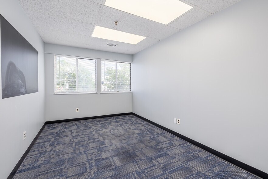 More Photos Of 154-09 146th Ave, Jamaica Warehouse For Lease