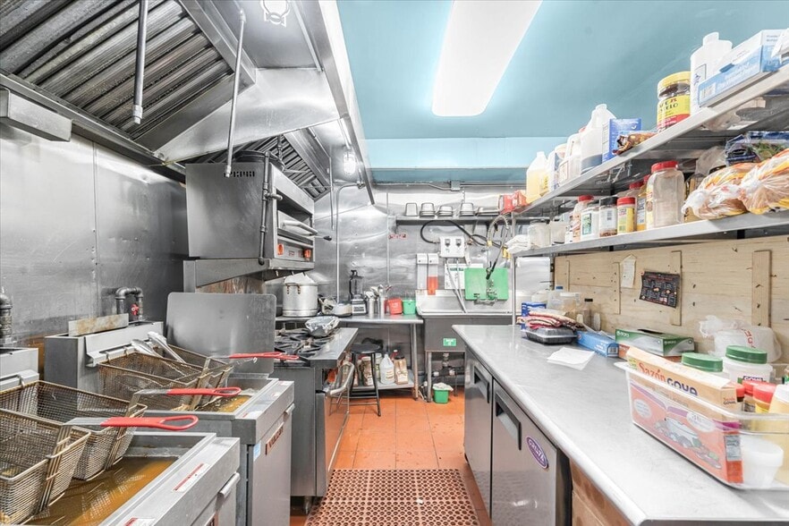 More Photos Of 1 W 137th St, New York Apartments For Lease