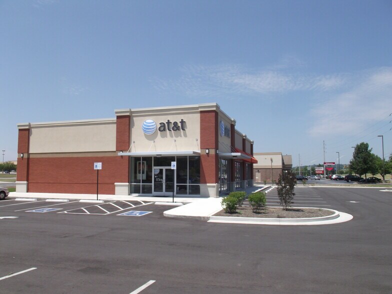 More Photos Of 1291 Oak Ridge Tpke, Oak Ridge Storefront Retail Office For Lease