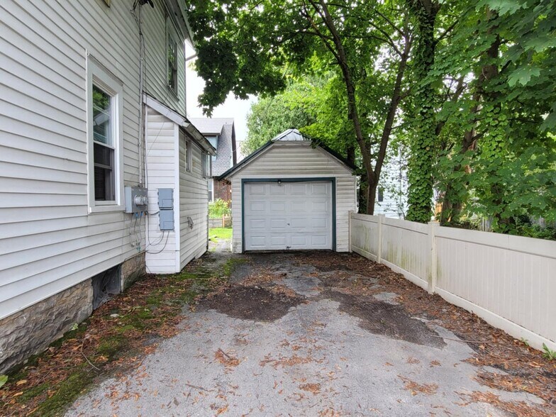 More Photos Of ,  Unknown For Sale