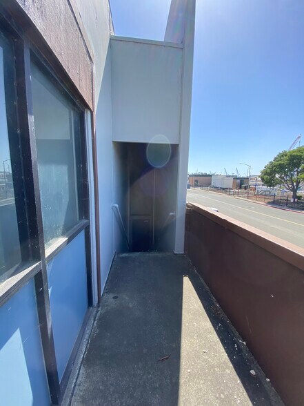 More Photos Of 451 Ryder St, Vallejo Unknown For Lease