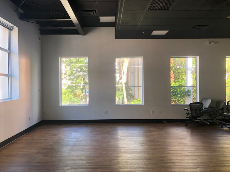 More Photos Of 225 Clematis St, West Palm Beach Loft Creative Space For Lease