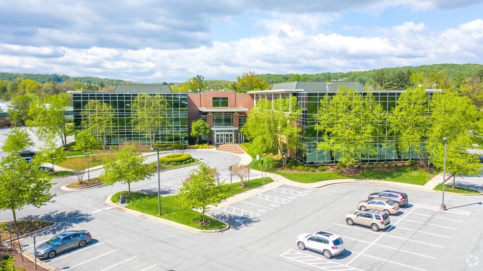 Primary Photo Of 230 Schilling Cir, Hunt Valley Office For Lease