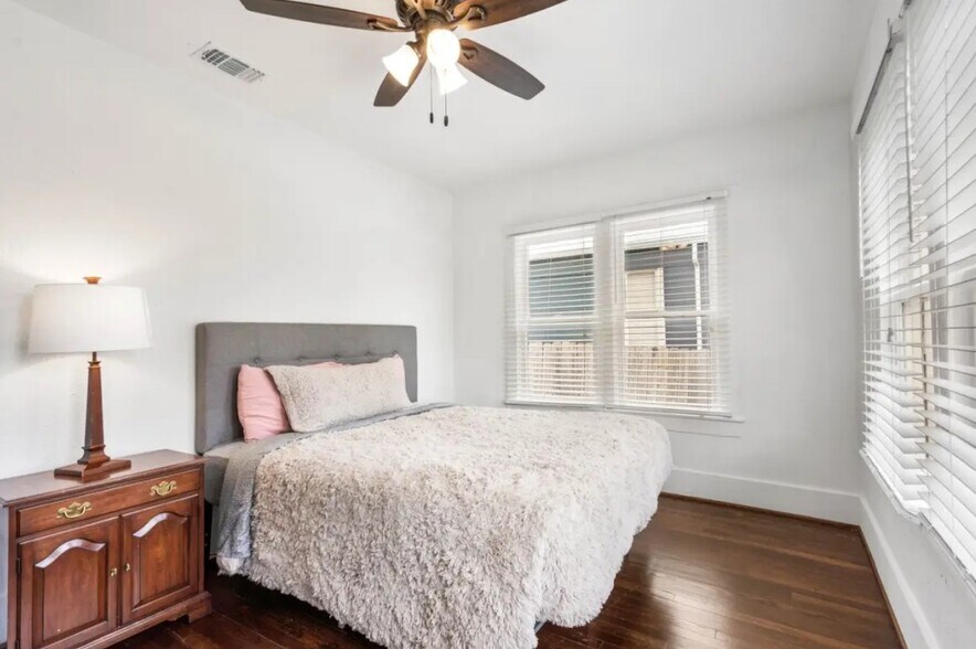 More Photos Of , Fort Worth Specialty For Sale