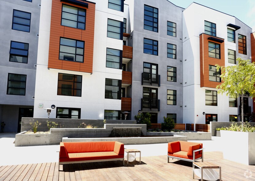 More Photos Of 1155 4th St, San Francisco Apartments For Lease