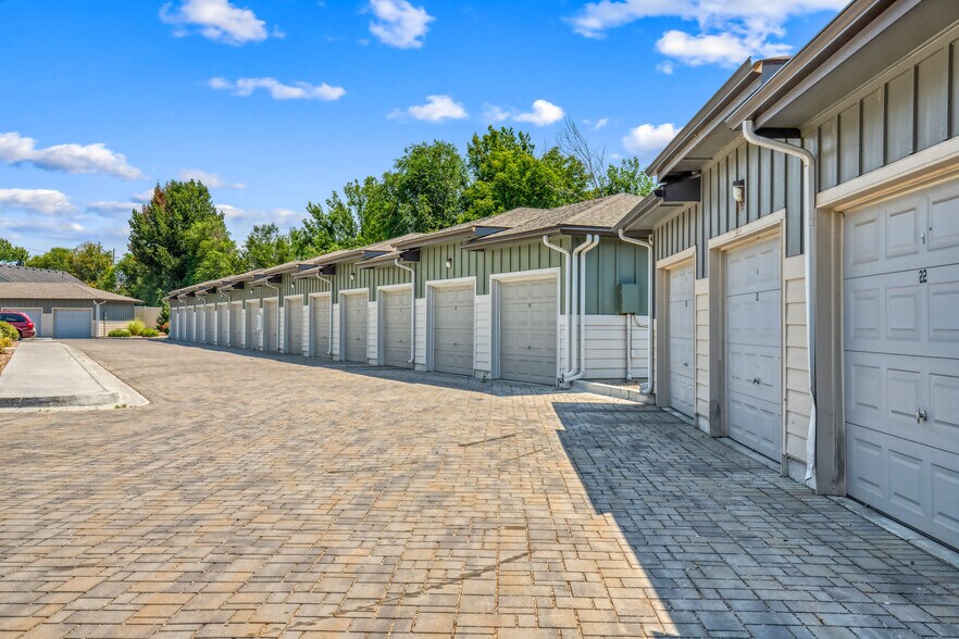 More Photos Of 9557 W State St, Boise Apartments For Sale