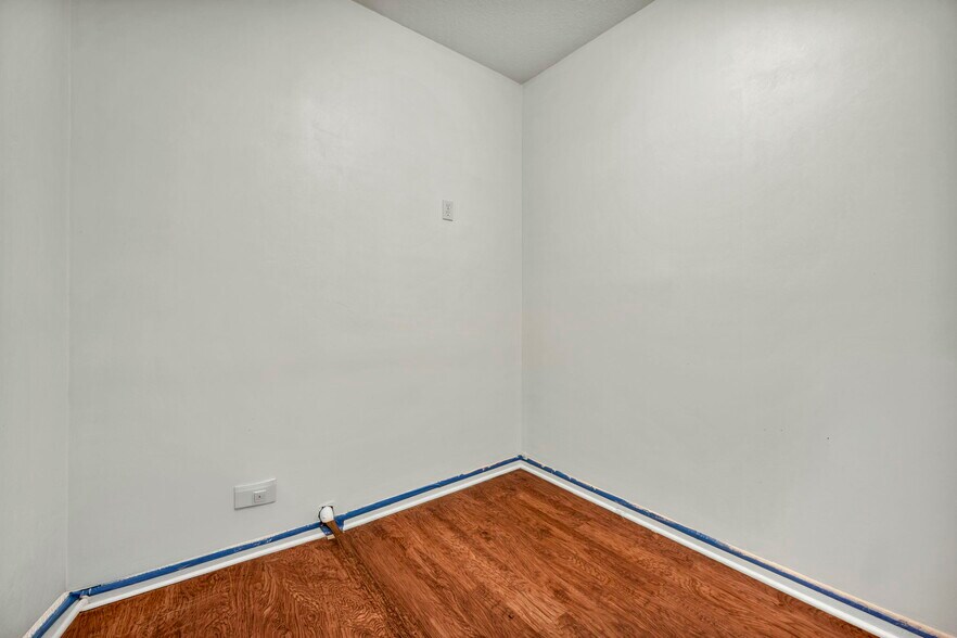 More Photos Of 10570-10574 Ravenna Rd, Twinsburg Office For Lease