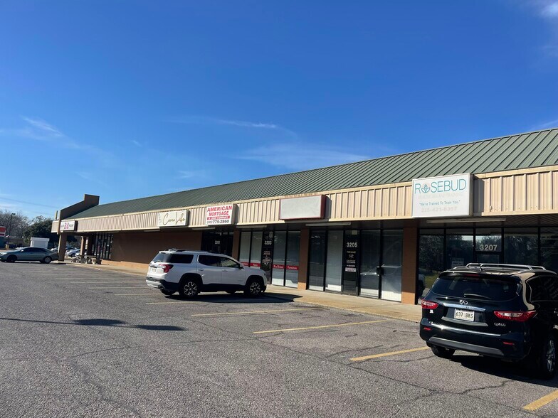 More Photos Of 280 Main St, Baker Unknown For Lease