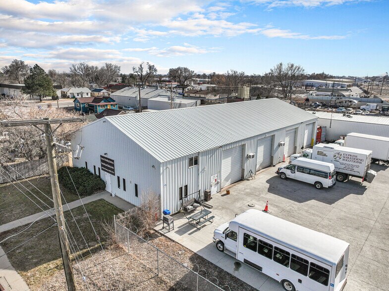 More Photos Of 420 15th St, Greeley Service For Sale