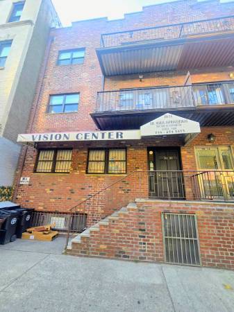 Primary Photo Of 3081 31st St, Astoria General Retail For Lease