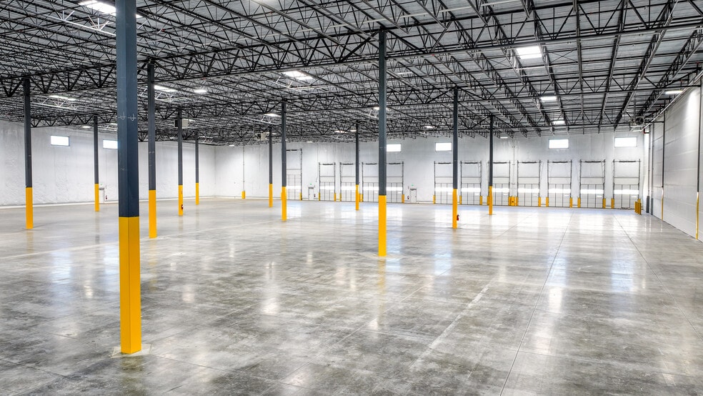 More Photos Of 7450 Clayton St, Denver Warehouse For Lease