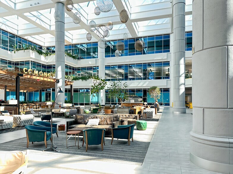 More Photos Of 4343 N Scottsdale Rd, Scottsdale Coworking Space