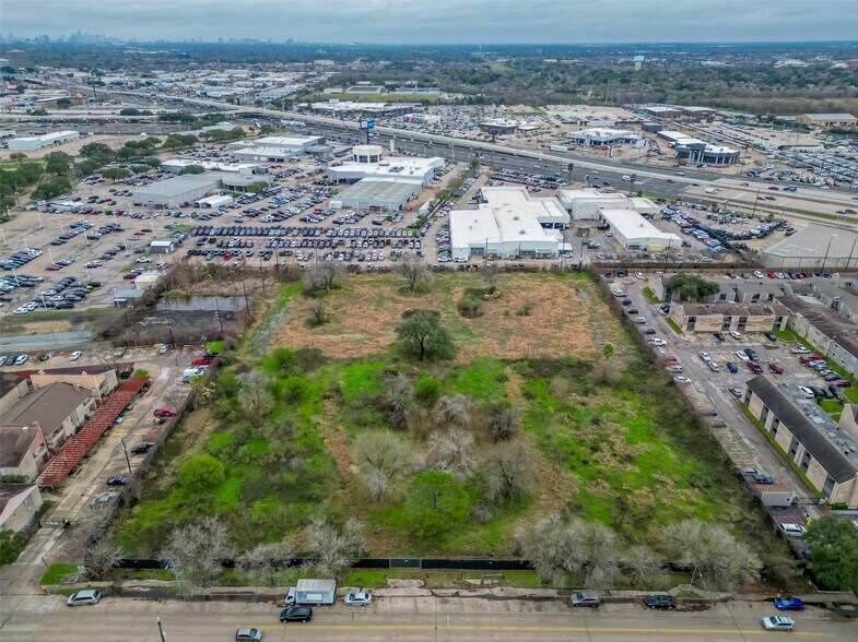 More Photos Of 10403 Forum Park Dr, Houston Land For Sale