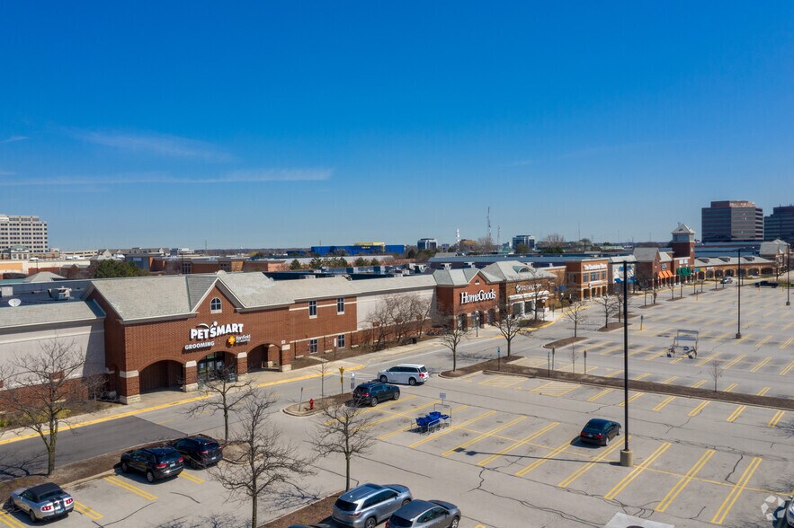 More Photos Of 1430-1540 E Golf Rd, Schaumburg Unknown For Lease