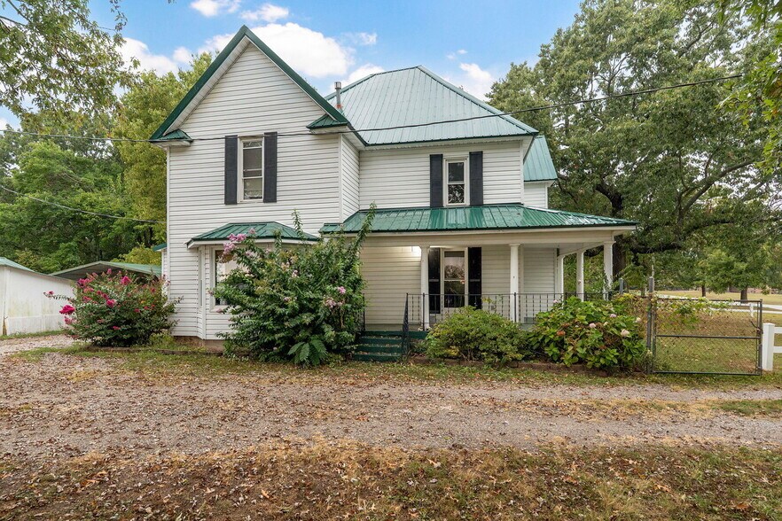 More Photos Of 1642 W Inman Rd, Nixa Office Residential For Sale