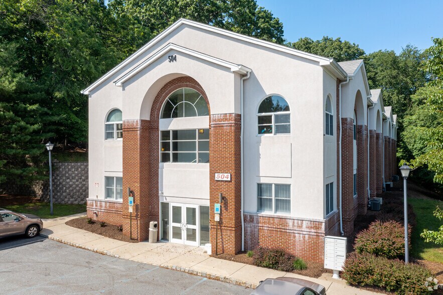 Primary Photo Of 504 Hamburg Tpke, Wayne Medical For Sale