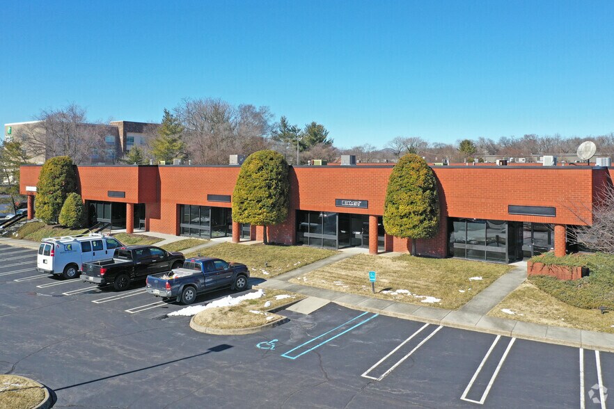 More Photos Of 1302-1338 Plantation Rd NE, Roanoke Light Distribution For Lease