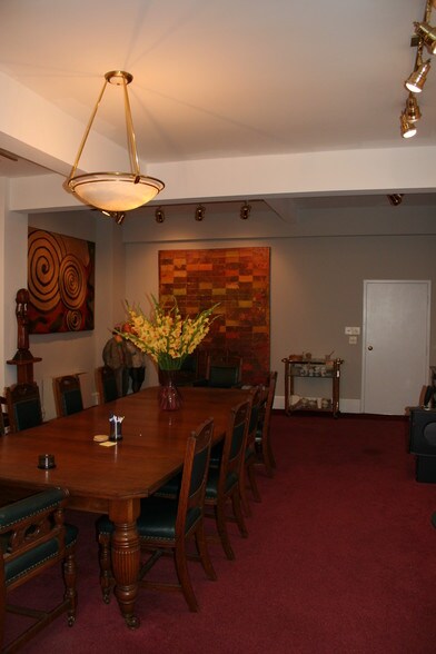 More Photos Of 1514-1518 P St NW, Washington Office For Sale