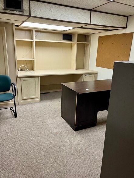 More Photos Of 365 Central Ct, Steubenville Religious Facility For Lease