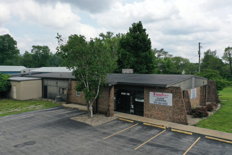 More Photos Of 53894 N County Road 9, Elkhart Warehouse For Sale